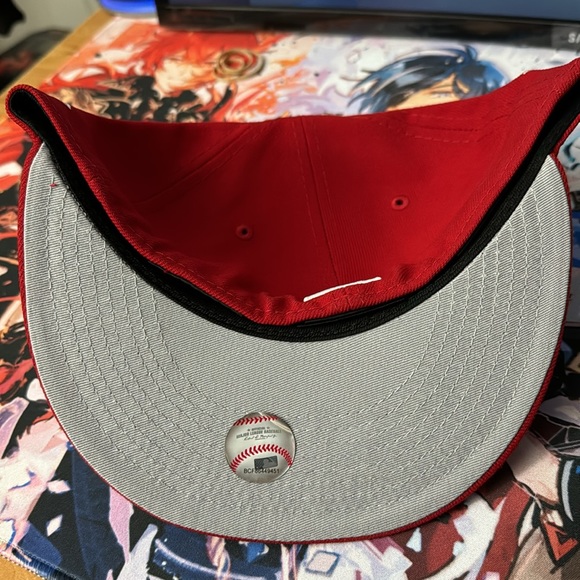 New York Yankees New Era Fitted “Red 1999 World Series Patch” - Picture 4 of 5